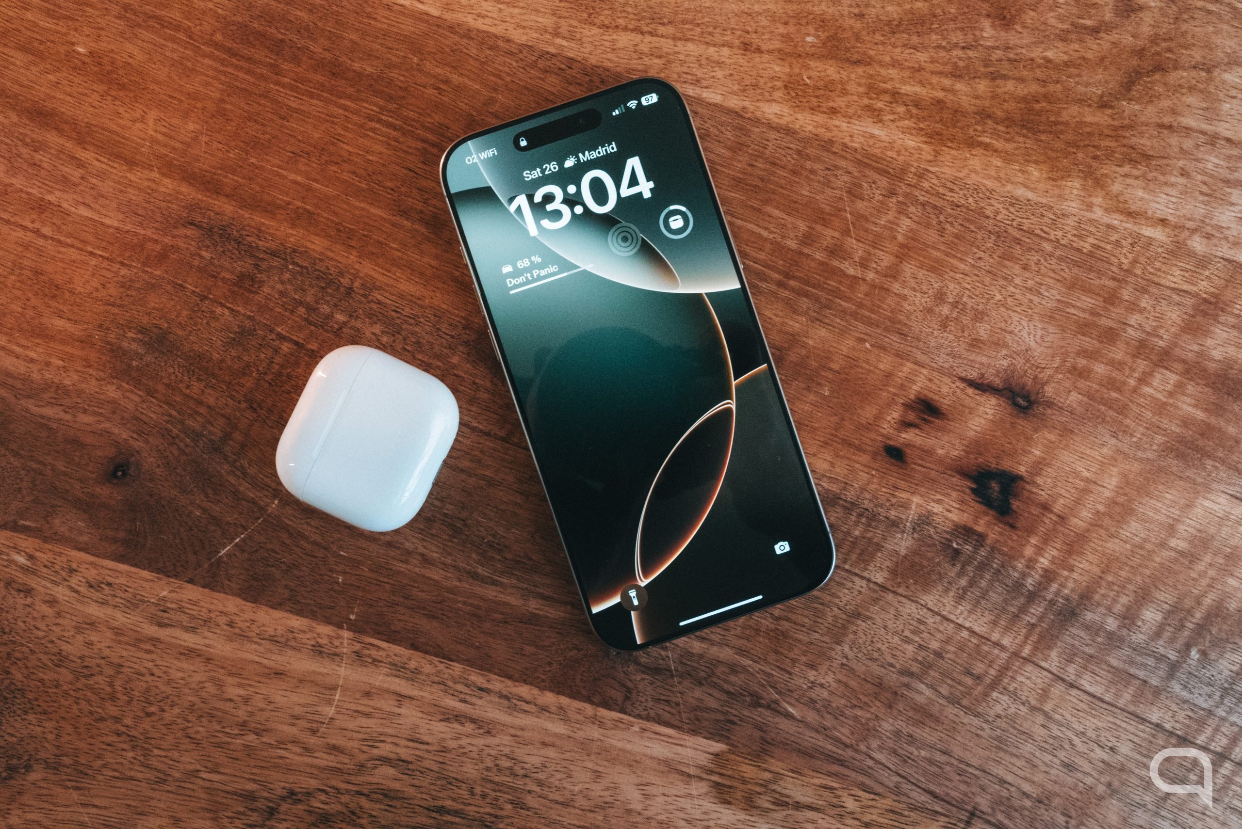 The cheapest headphones I recommend as a gift for iPhone