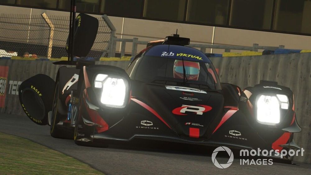 A rare accident by Max Verstappen in the 2022 24 Hours of Le Mans with Team Redline